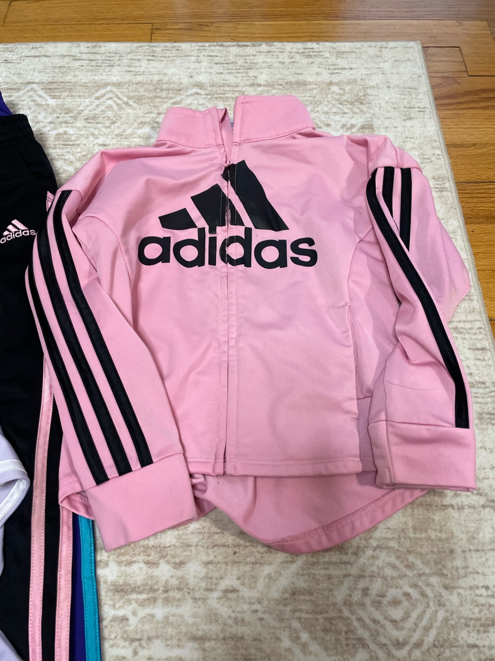 Girls Adidas Lot of Six Items Size 6/X - Picture 8 of 15